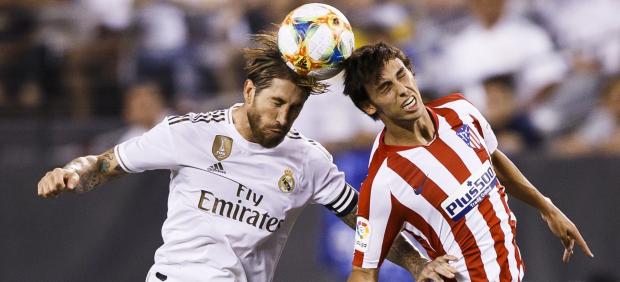 Sergio Ramos y Joao Félix