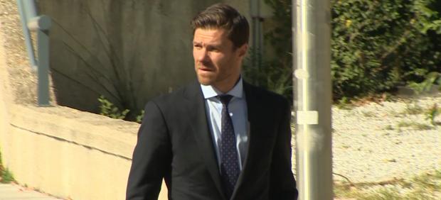 Xabi Alonso en la Audiencia Provincial