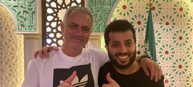 Mourinho y Al-Sheikh