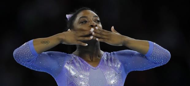 cSimone Biles en la final de suelo del Mundial de Stuttgart