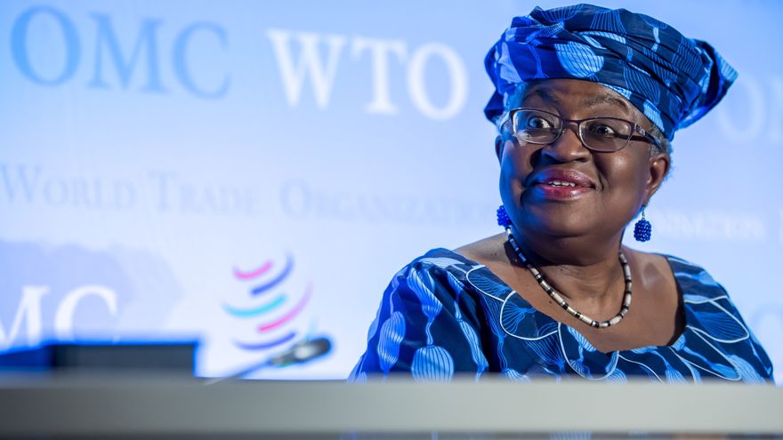 La nigeriana Ngozi Okonjo-Iweala se convierte en la primera mujer en dirigir la Organización Mundial de Comercio