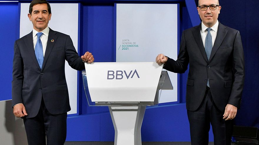 BBVA propone a los sindicatos 3.800 despidos en su primer gran ERE y el cierre de 530 sucursales