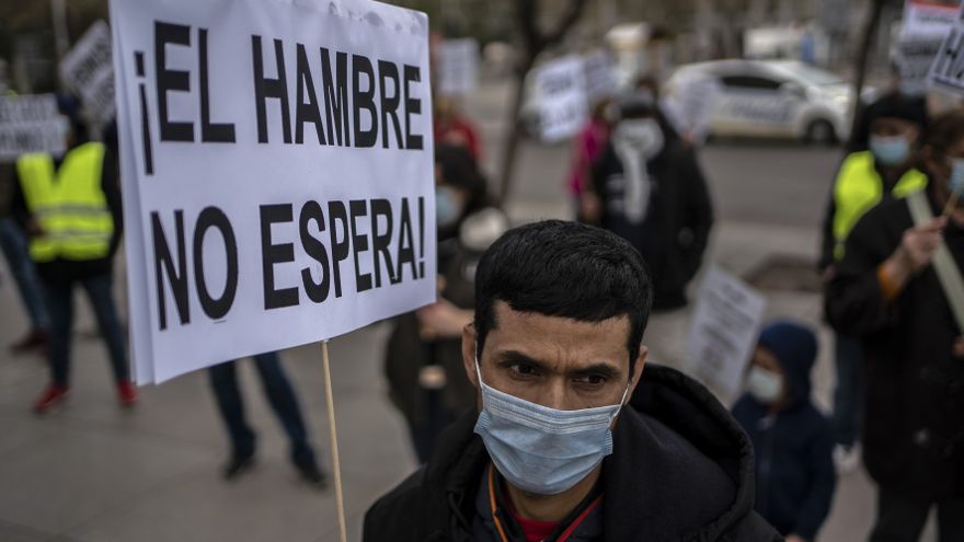 La pandemia aumenta los trabajadores pobres y pone en riesgo la igualdad de género en el mundo, según la OIT