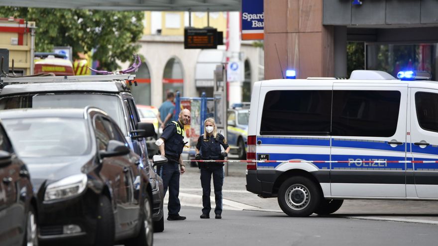 Al menos tres muertos y varios heridos por un ataque con cuchillo en la ciudad alemana de Würzburgo