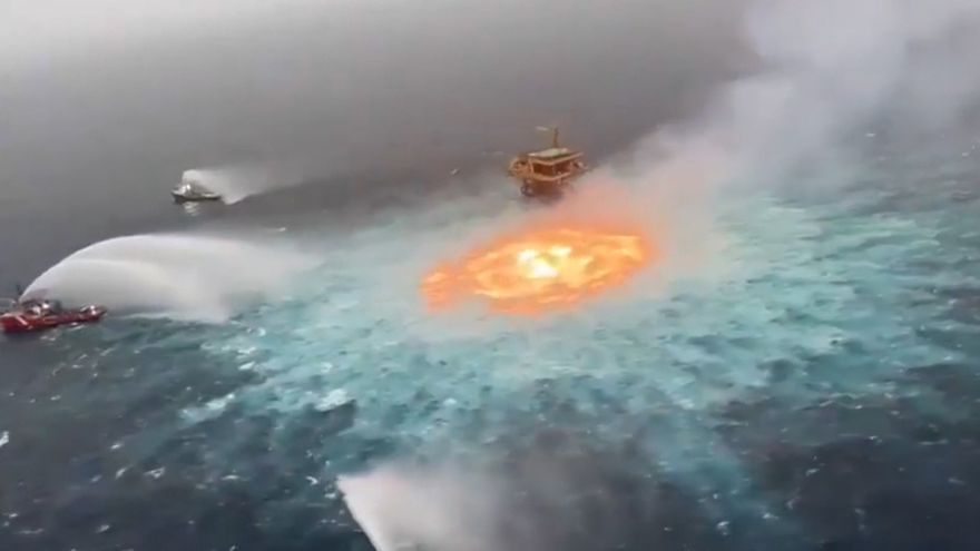 Una fuga en un gasoducto submarino provoca un incendio en las aguas del Golfo de México