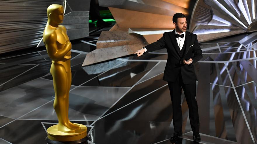 ¿Quién presenta la gala de los Oscar?