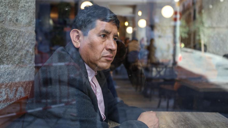 El abogado de Pedro Castillo, expresidente encarcelado de Perú: 