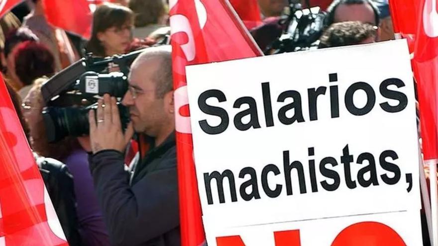 La Eurocámara avala la directiva que obligará a las empresas de más de 100 empleados a revelar su brecha salarial
