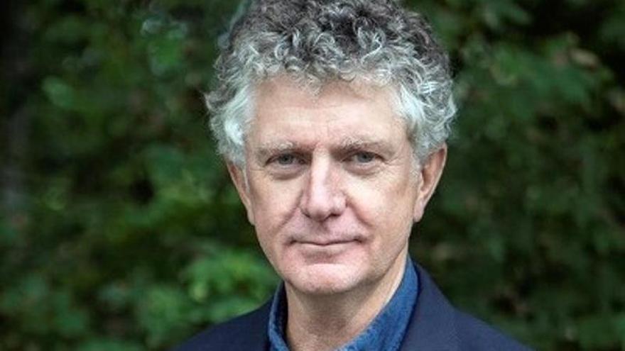 Jonathan Powell, mediador clave en Irlanda del Norte: “Los acuerdos de paz no resuelven todo, sólo detienen la guerra”