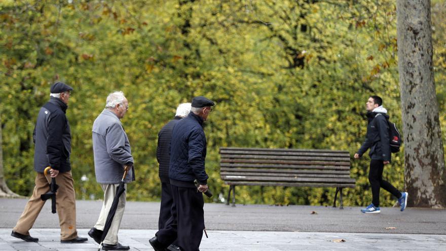 Que los becarios coticen, compromiso para cambiar la jubilación parcial y más letra pequeña de la reforma de pensiones