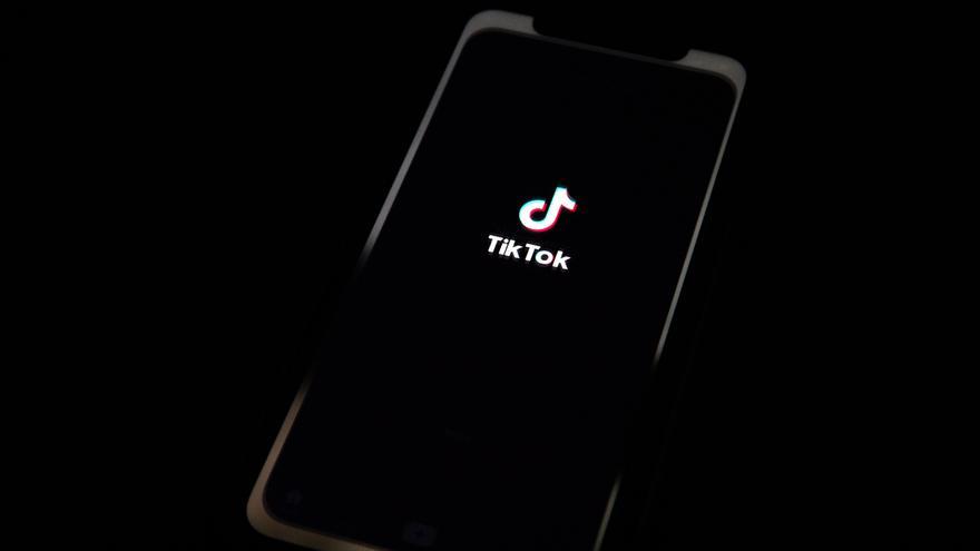 EEUU lanza un ultimátum a TikTok y amenaza con prohibirla si no extingue toda relación con China