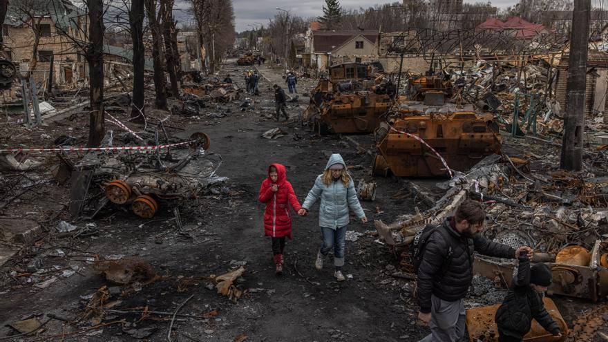 Rusia ha cometido crímenes de guerra y posibles crímenes contra la humanidad en Ucrania, según una comisión de la ONU