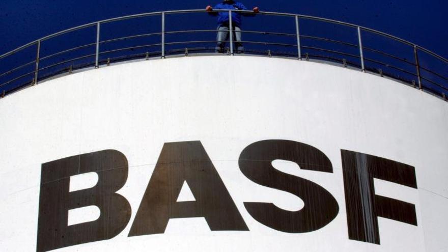 Alemania, dispuesta a frenar a Merck y BASF en la batalla con China por los chips