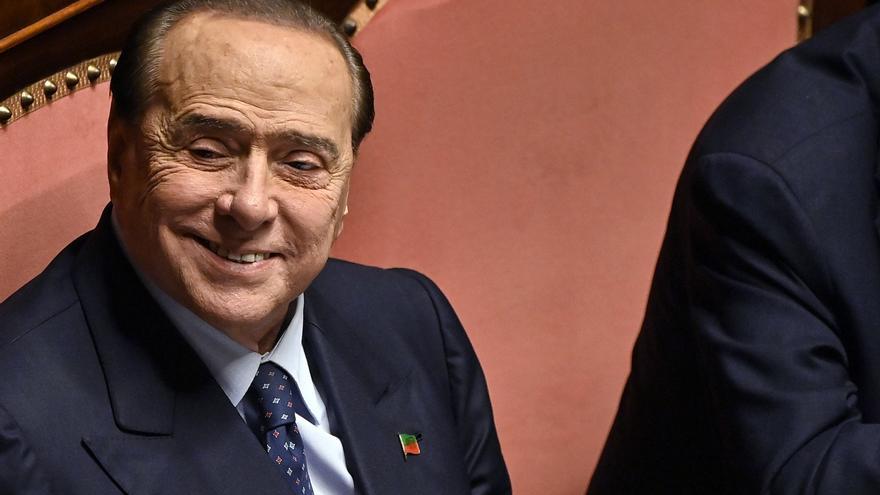 Berlusconi, ingresado en cuidados intensivos en un hospital de Milán