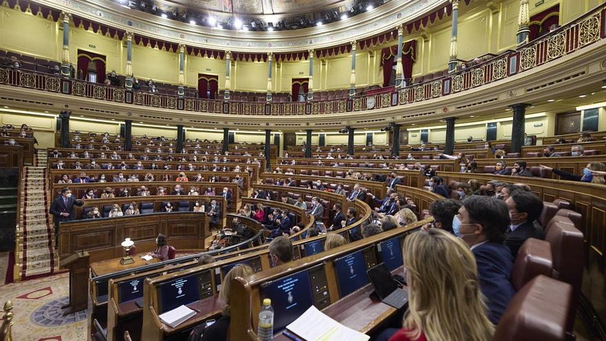 El Congreso aprueba la creación del nuevo defensor del cliente financiero con una tasa más baja a los bancos