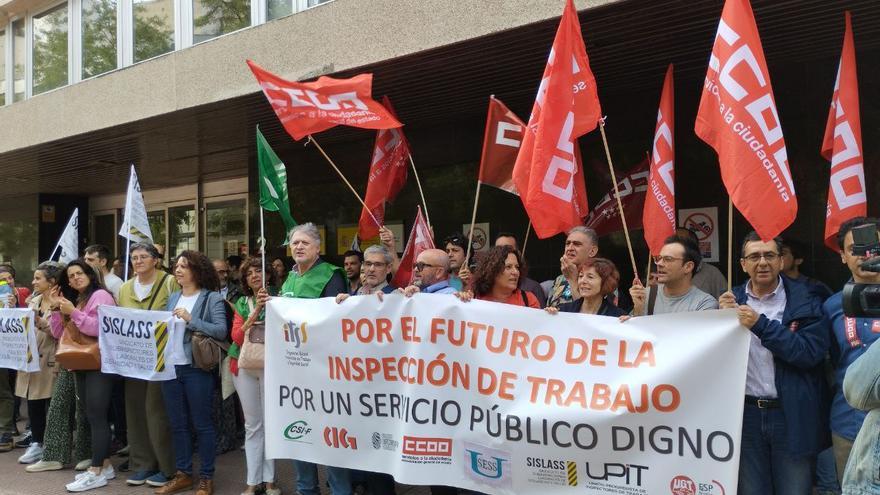 Los sindicatos suspenden la huelga en la Inspección de Trabajo y acusan al Gobierno de 
