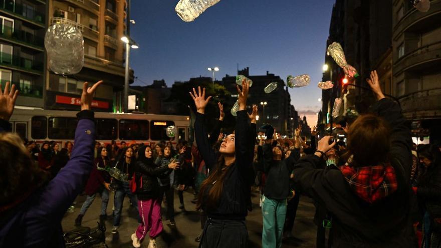 La crisis del agua potable en Montevideo: sequía, demasiada sal y mala gestión pública