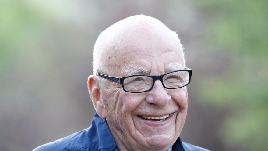 El magnate Rupert Murdoch deja la presidencia de Fox