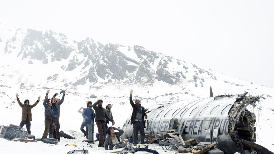 “Por fin estamos todos de acuerdo”, la emoción de los supervivientes de los Andes ante ‘La sociedad de la nieve’