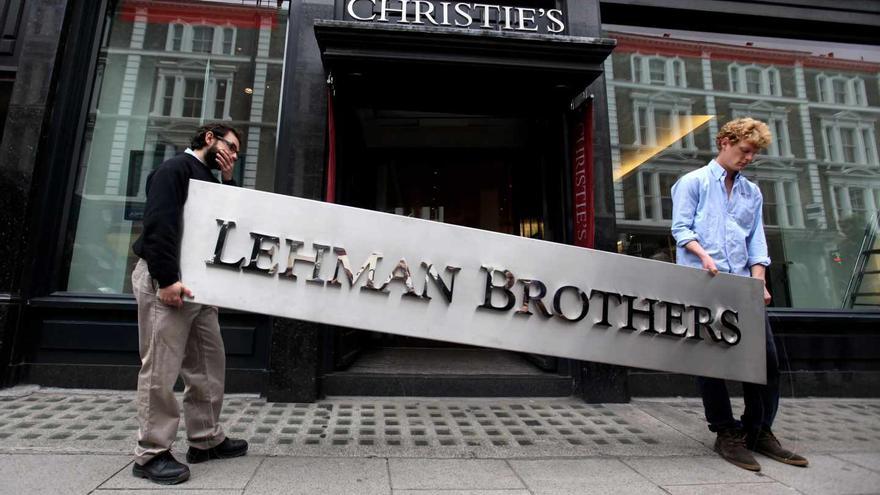 ¿Cómo está la economía española 15 años después de caída de Lehman Brothers?