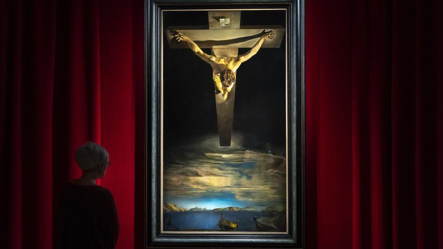 El Cristo más revolucionario vuelve junto a Dalí tras 70 años fuera de España