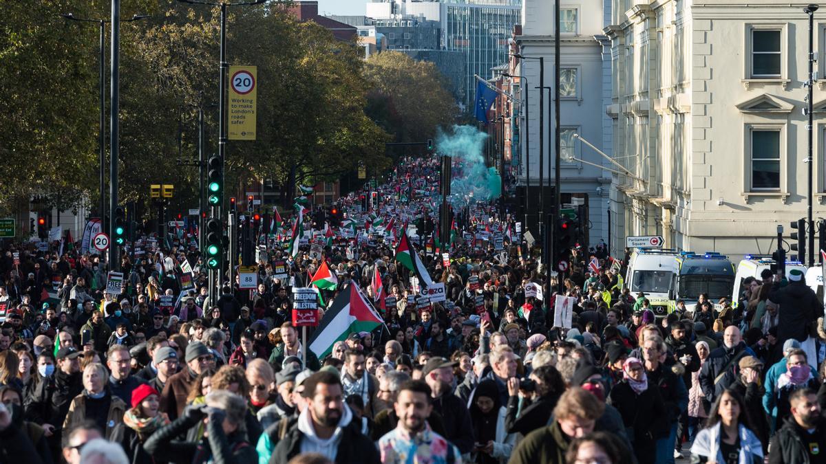 Miles de personas vuelven a salir a la calle en varias ciudades europeas en apoyo de Palestina