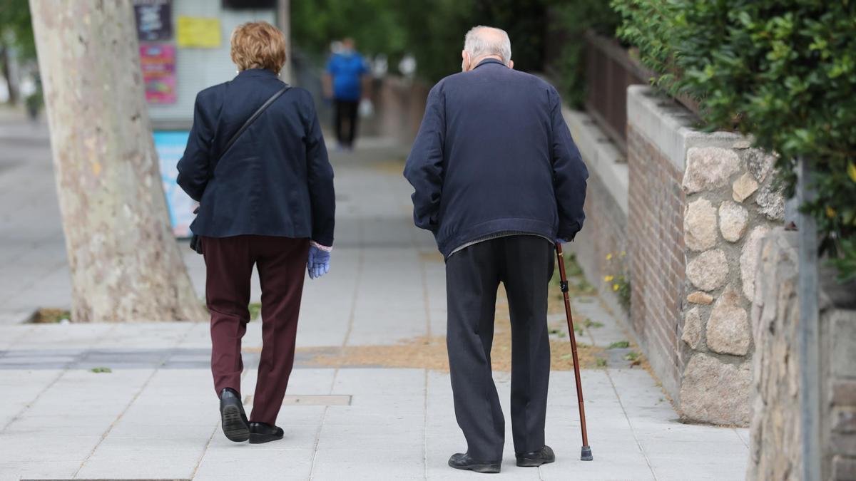 La banca deja de lado los depósitos y aviva la guerra por los clientes del mermado negocio de pensiones privadas