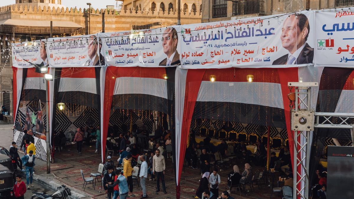 Al Sisi, omnipresente en las calles y victorioso en las urnas en Egipto: 