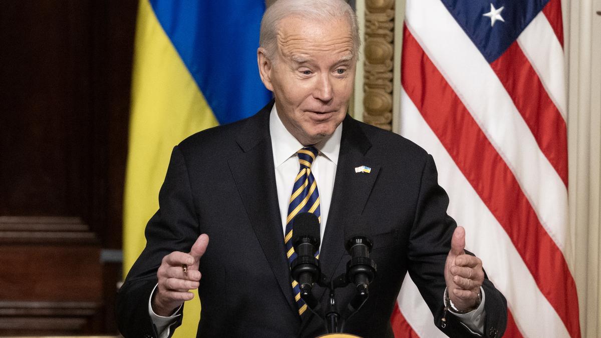 Biden llama a Sánchez para felicitarlo por su tercer mandato