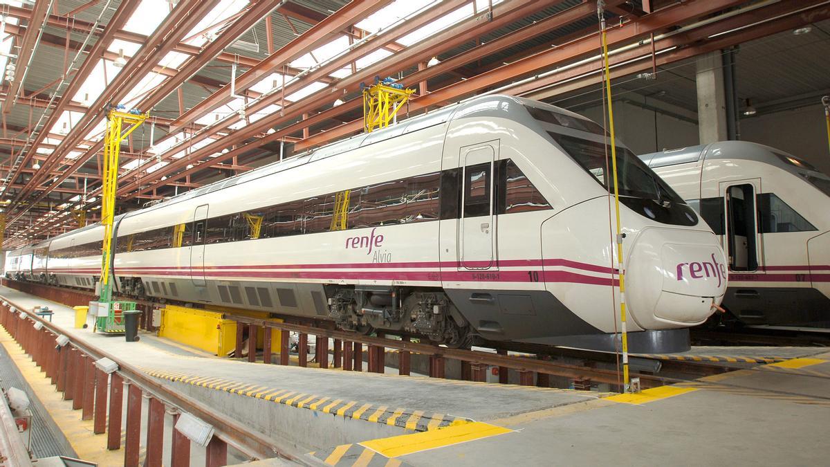 Renfe elude la multa al comprometerse con Bruselas a liberalizar la venta online de billetes