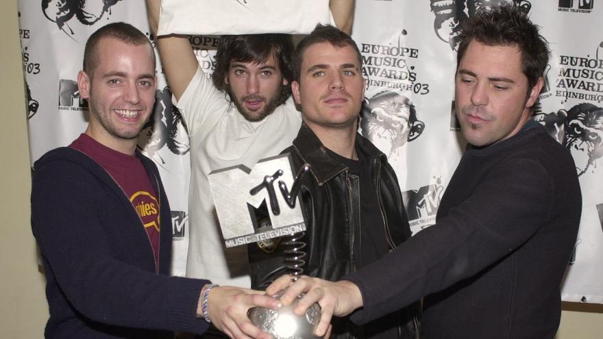 El canto del loco, en los premios MTV Europe 2003