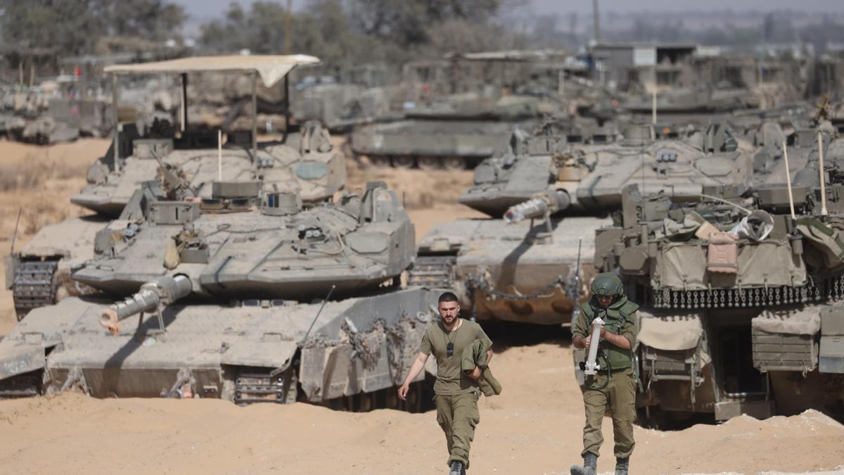 Israel ordena evacuar Rafah ante una posible invasión del último refugio de los palestinos