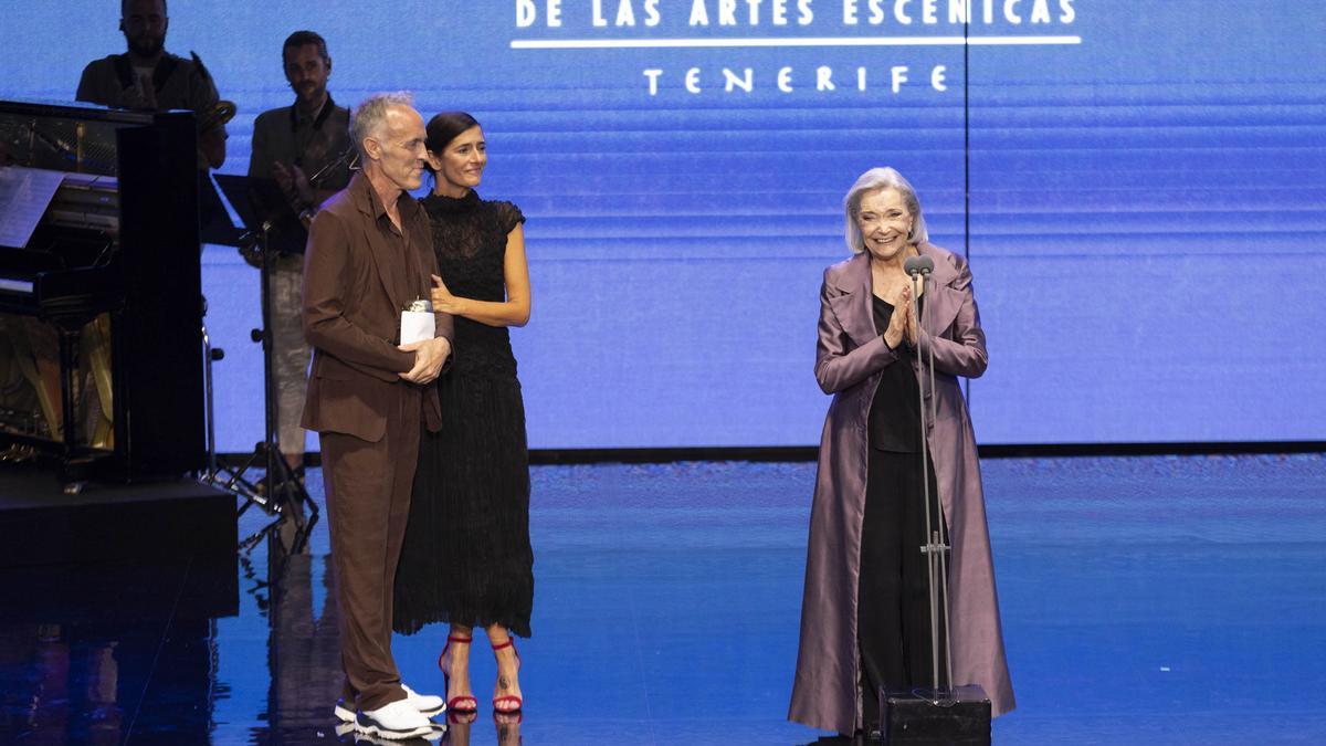 Los Premios Max se rinden a Núria Espert y coronan a 