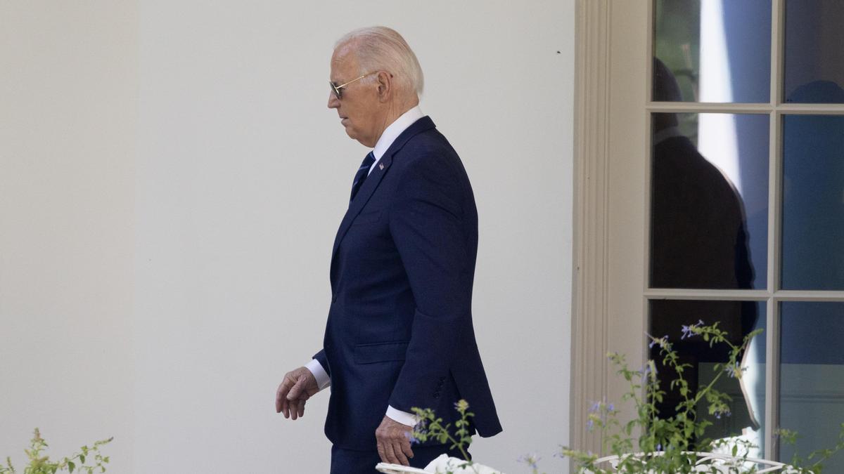 La candidatura de Biden, al borde del abismo