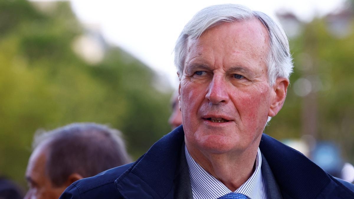Macron forma un gobierno a la derecha con Barnier al frente y guiños a Le Pen