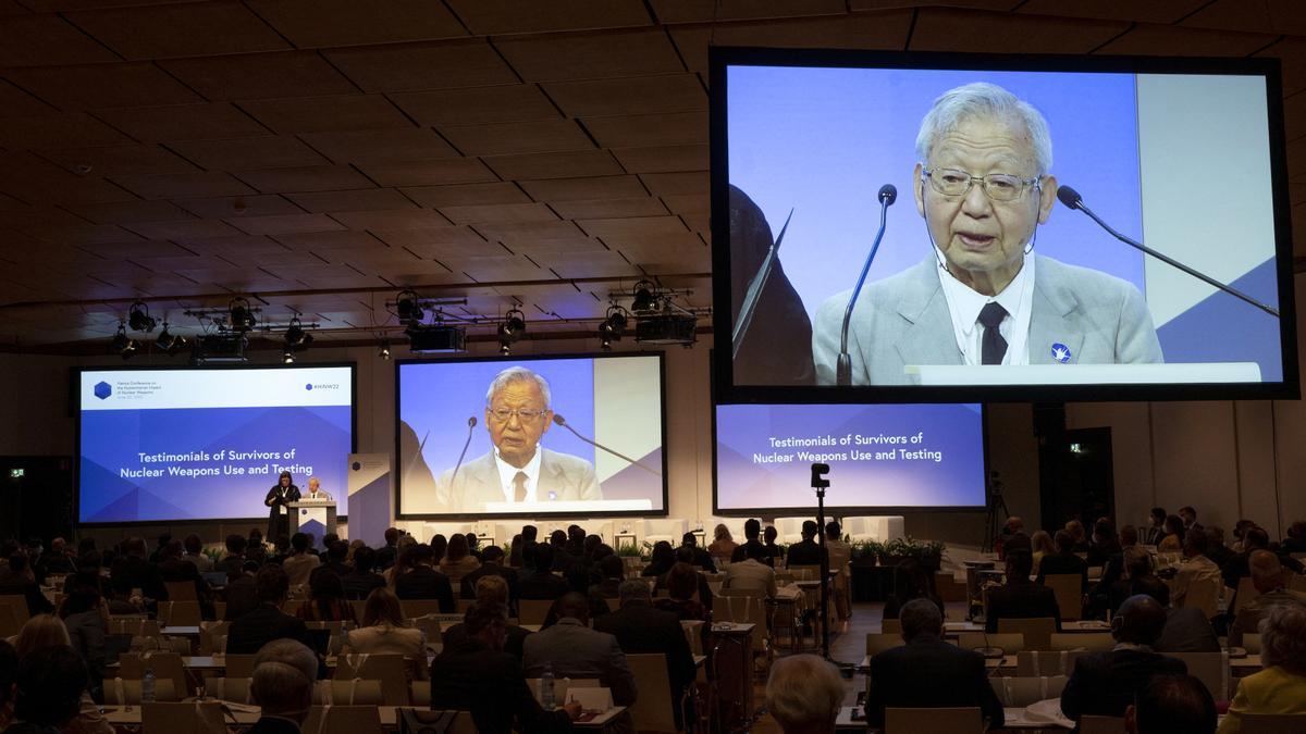 La organización japonesa de supervivientes de la bomba atómica Nihon Hidankyo, premio Nobel de la Paz 2024