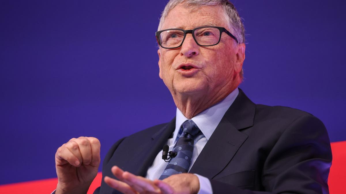 Bill Gates apoya a Kamala Harris con 50 millones de dólares