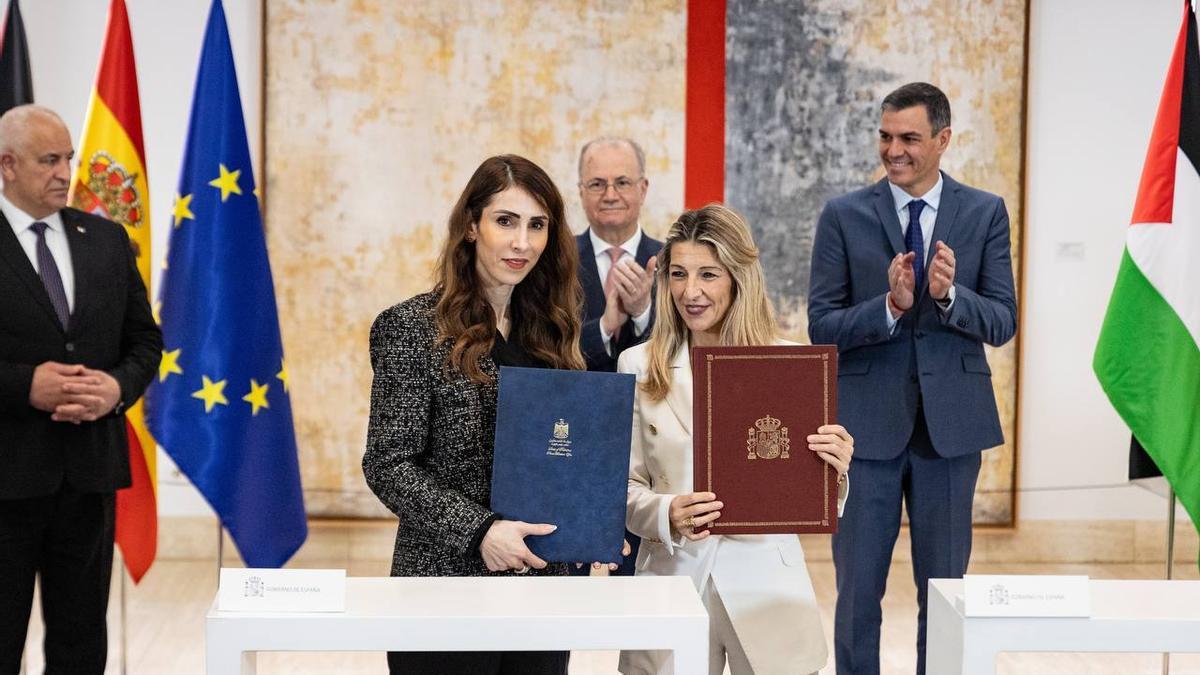 Trabajo firma el primer acuerdo con Palestina como país: 