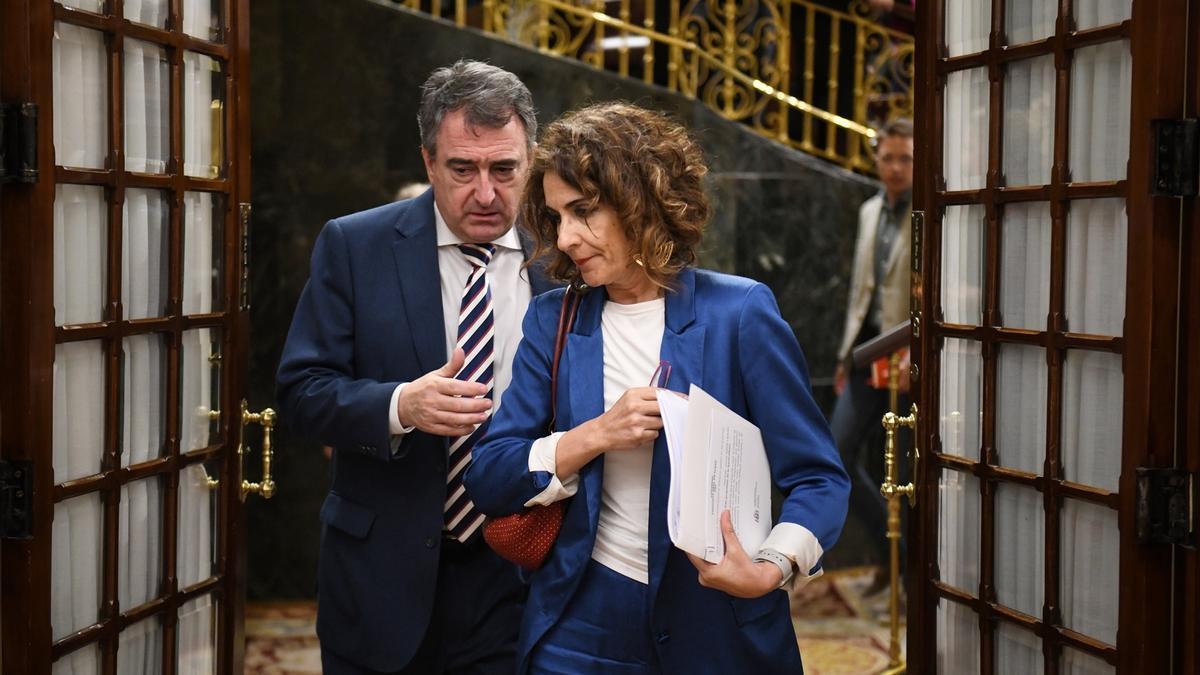 El Gobierno vuelve a retrasar la Comisión sobre la reforma fiscal por 