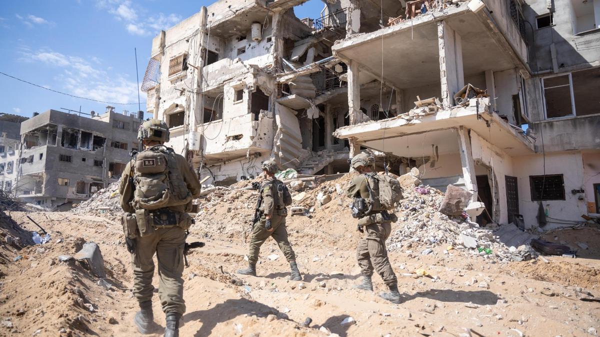 La izquierda exige explicaciones por permitir el uso de puertos españoles para el tránsito de armas hacia Israel
