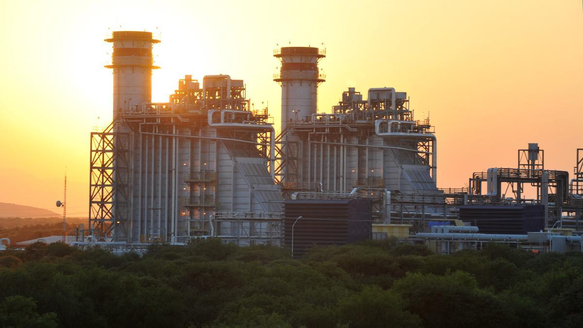 El Gobierno lanzará en 2025 un “seguro” para evitar situaciones de estrés en el sistema eléctrico