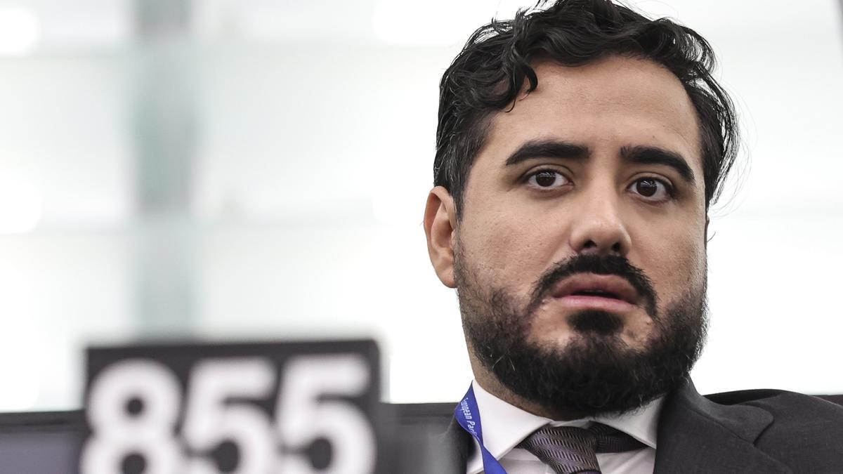 El grupo de Meloni acepta a dos eurodiputados de Se Acabó la Fiesta, pero Alvise queda fuera