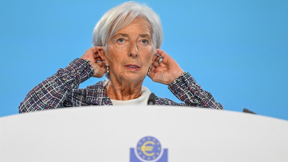 El BCE debate entre un recorte de los tipos de interés de 0,25 ó 0,5 puntos ante la debilidad de Francia y Alemania