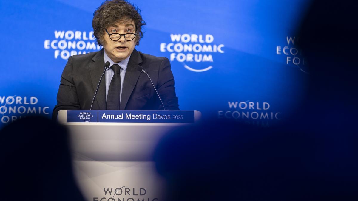 Milei sigue al pie de la letra a Trump: agenda ultra recargada y macartismo