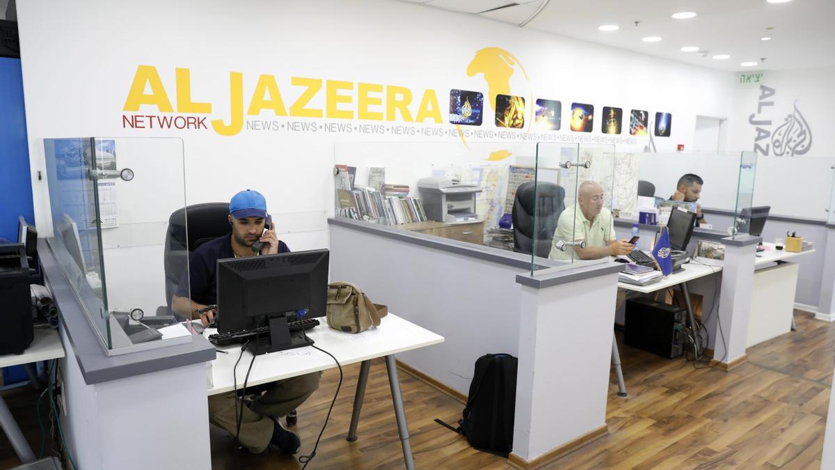 La Autoridad Palestina veta a la cadena Al Jazeera en Cisjordania