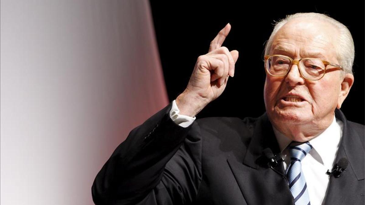 Muere Jean-Marie Le Pen, el ultra que llevó a la extrema derecha a la primera línea de la política en Francia