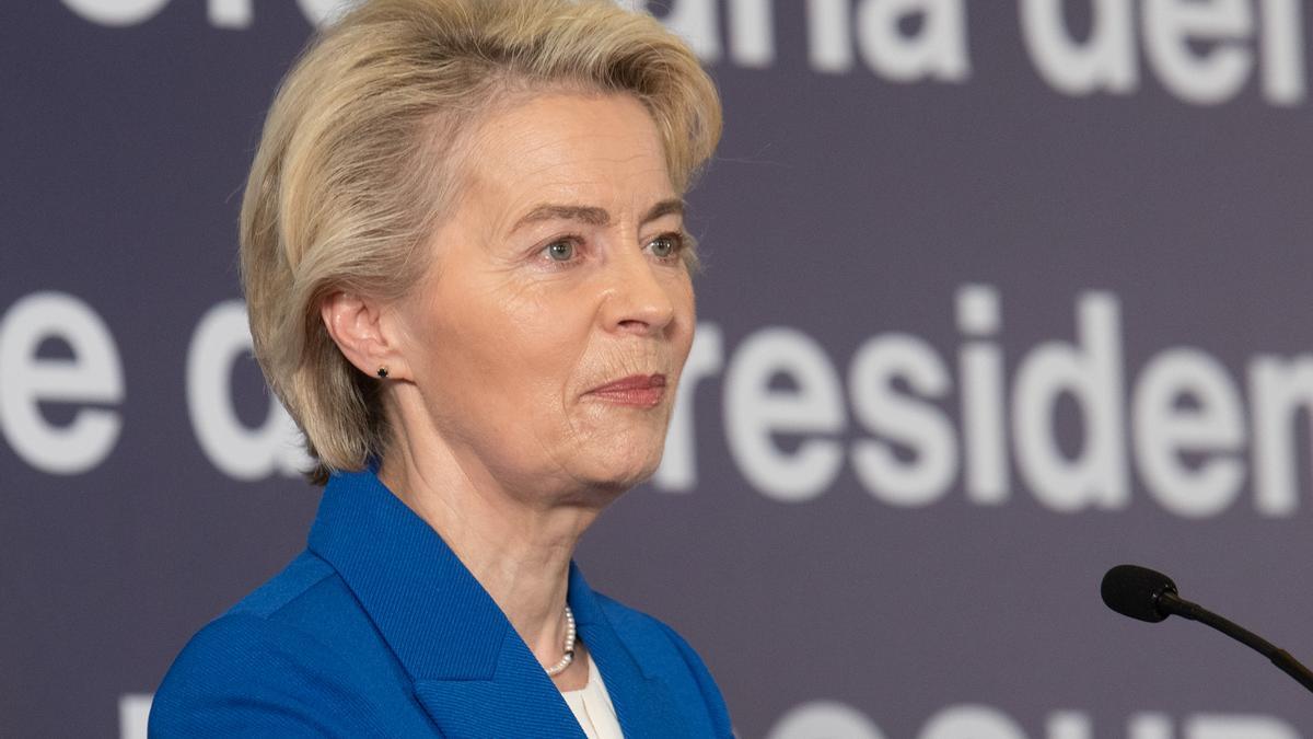 Ocultar su hospitalización y mantener el control: el presidencialismo de Von der Leyen, en cuestión