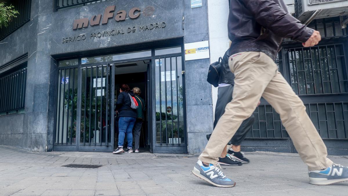 La aseguradora DKV renuncia a prestar atención sanitaria a los funcionarios de Muface: 