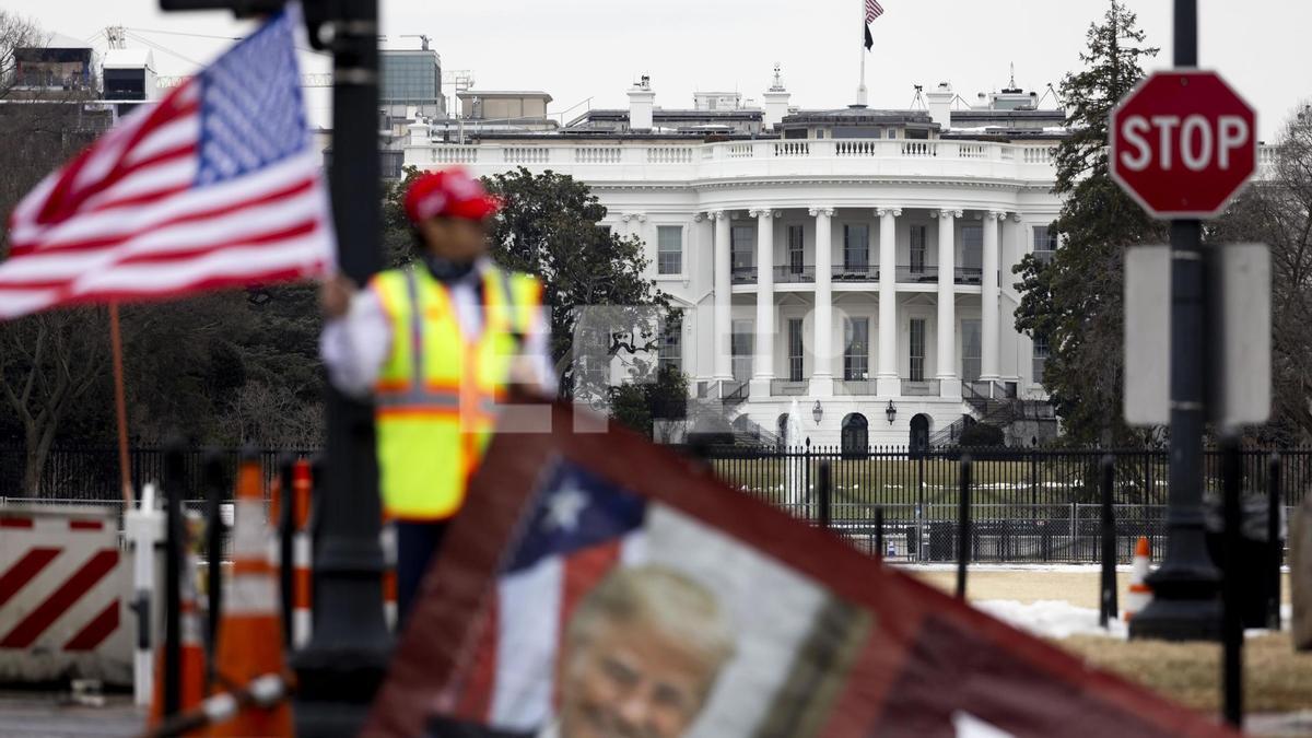 “Días de caos”: Trump vuelve a Washington para terminar el trabajo