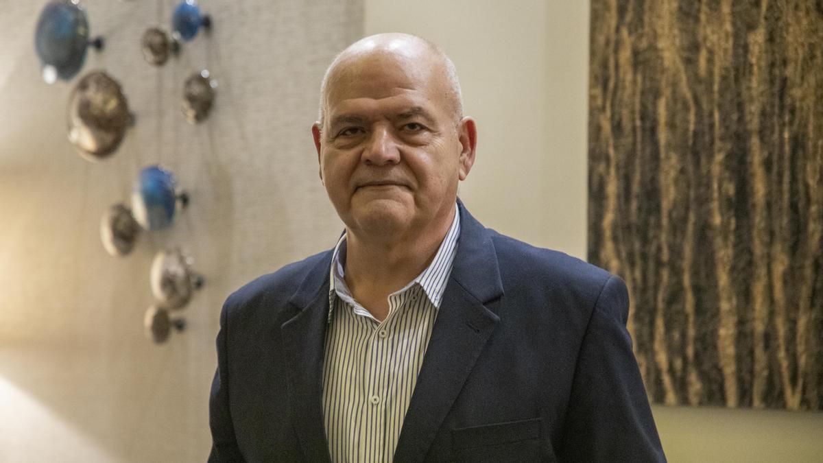 Amr Salem, exministro y exasesor de Bashar Al Asad: “La pobreza hizo que el régimen cayera”